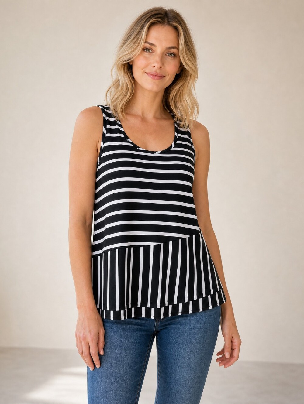 GAP Black & White Striped Flowy Tank Top Size S | Sleeveless Relaxed Fit